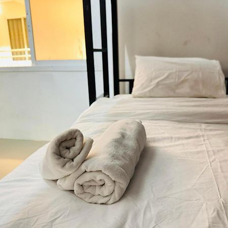 Collection O Bupamontra Chiangmai Hotell Chiang Mai Exteriör bild
